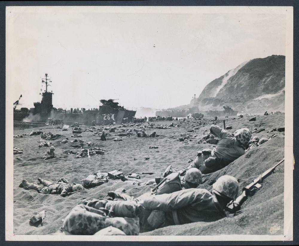 Lot 257 1945 Beach Head Of Iwo Jima Incredible Invasion Photo By Robert Campbell U S