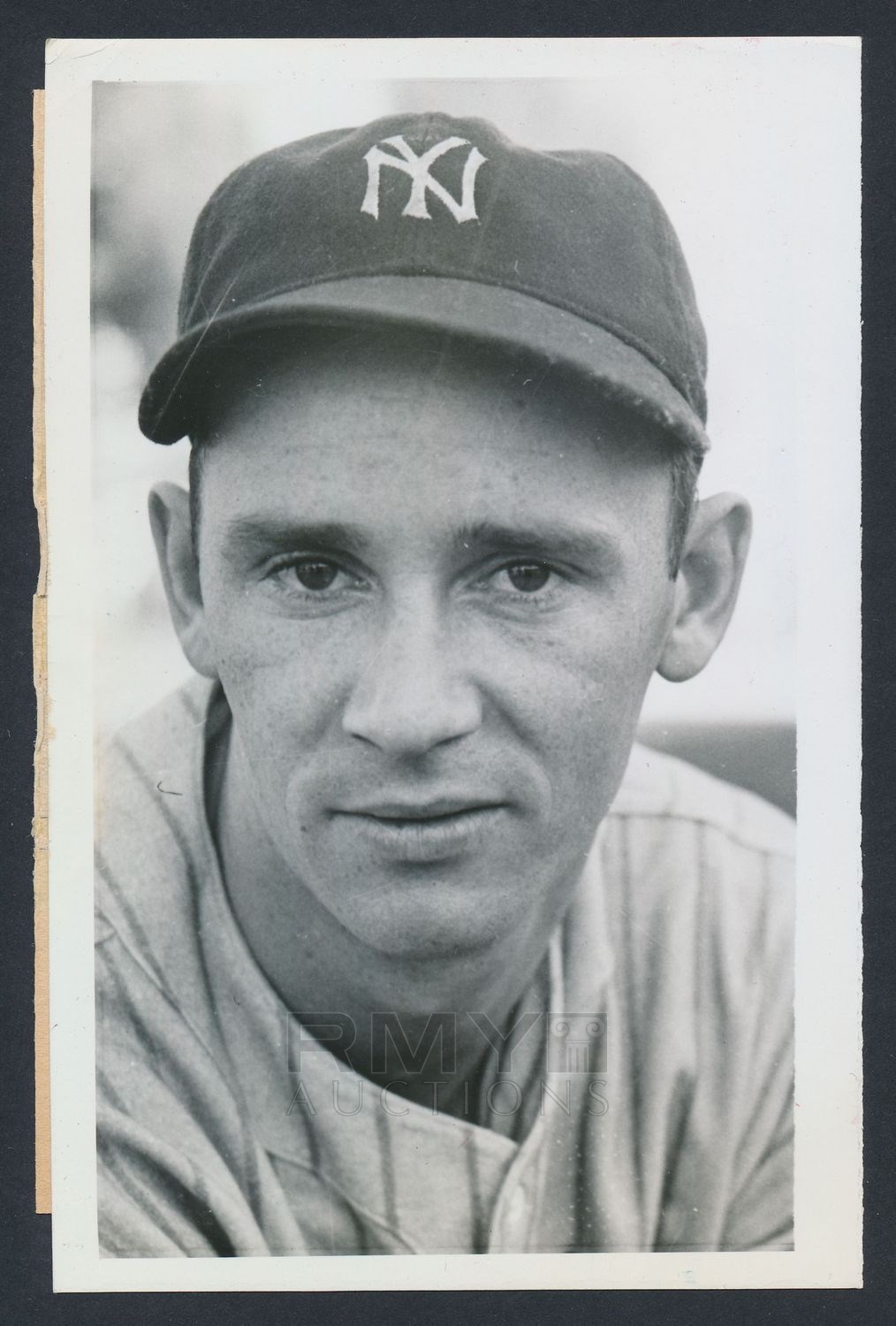 Lot # 386: 1939 Joe Gordon, New York Yankees Young Star 