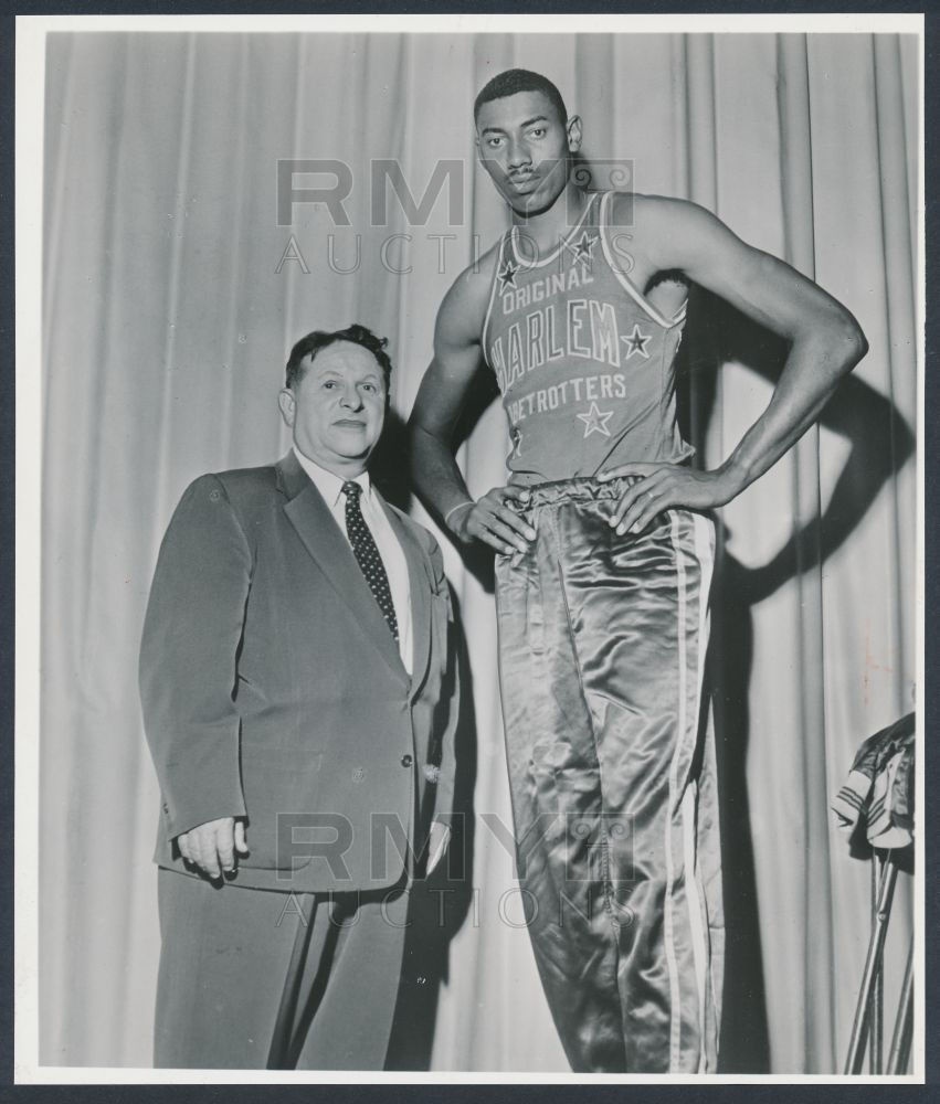 Lot # 607: 1958 Wilt Chamberlain & Abe Saperstein, Harlem Globetrotters ...