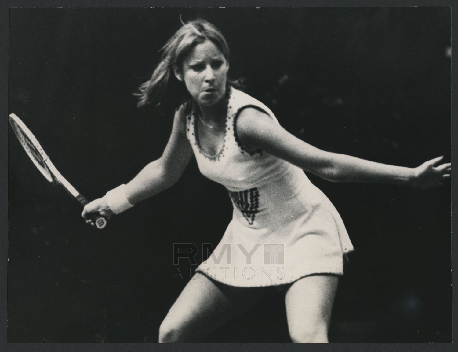 Lot # 702: 1976 Chris Evert, 